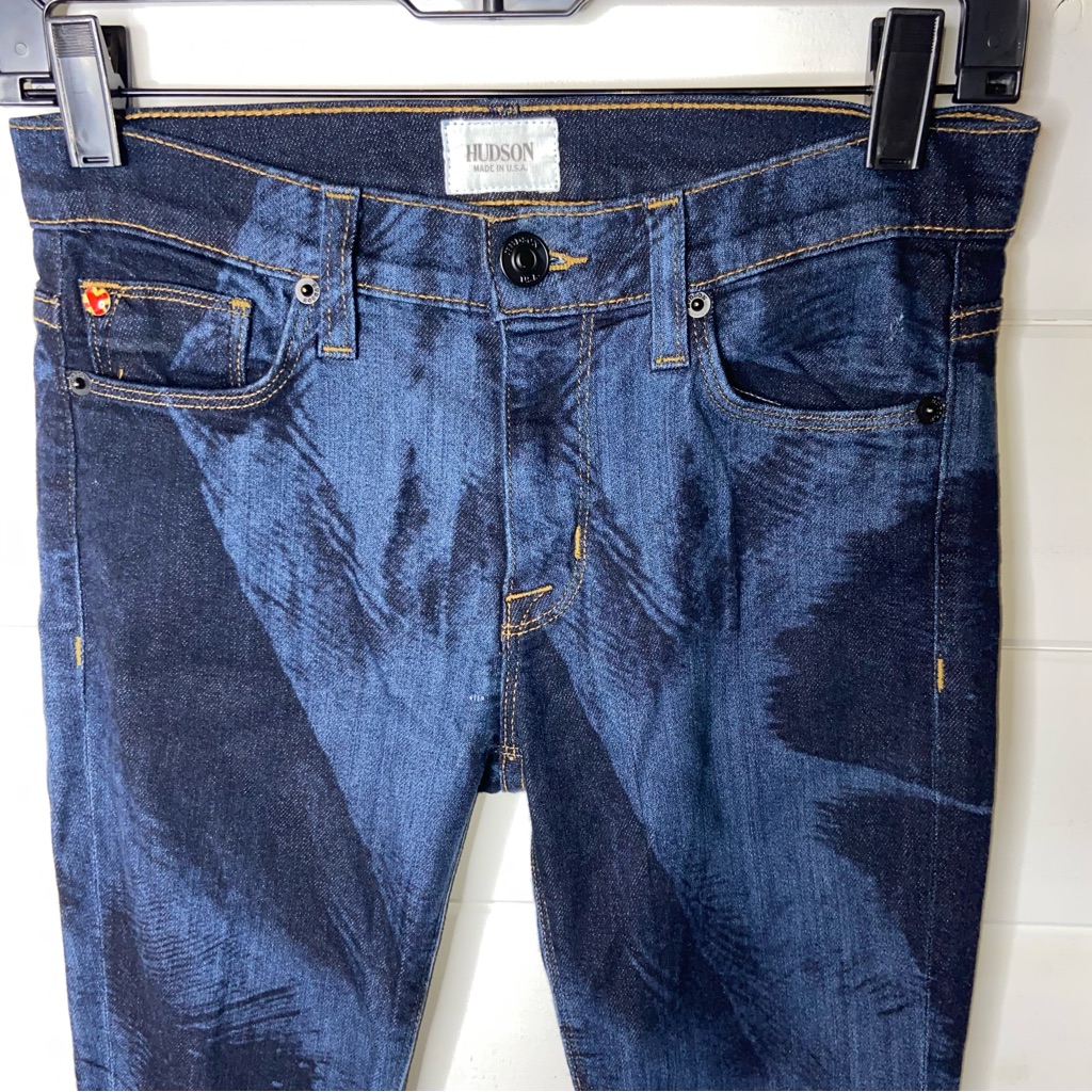 Hudson Jeans Size 25 Nico Super Skinny Midrise Denim Unique Dark Blue Wash Out — image 2 of 8
